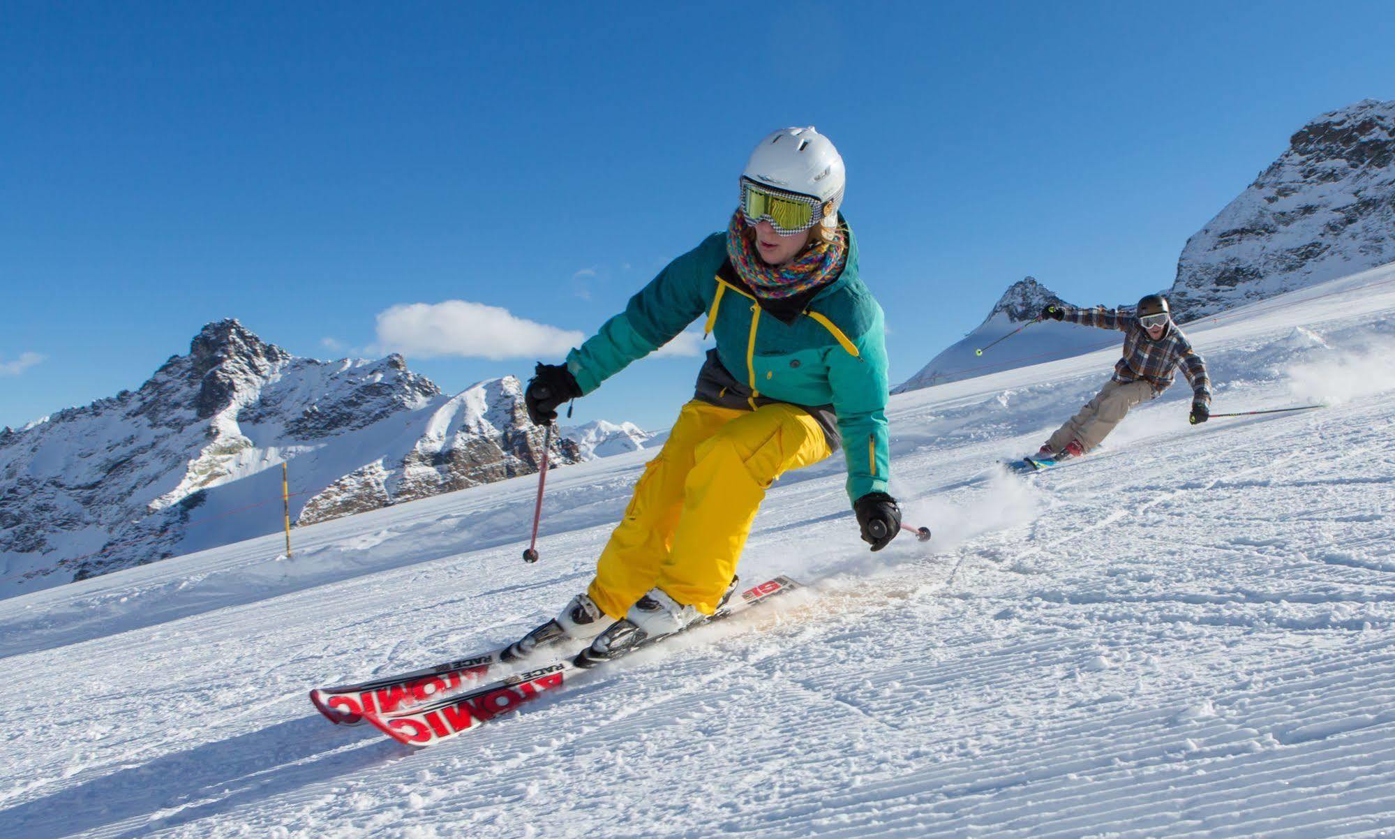Swiss Family Hotel Alphubel Saas-Fee Bagian luar foto